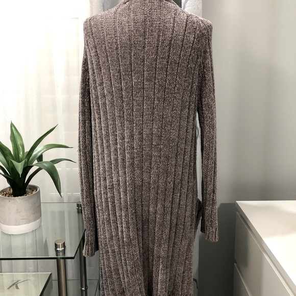 Fuzzy Grey Cardigan - Picture 2 of 3